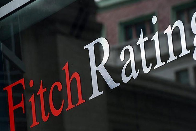 Fitch: Temerrüde düşebilir